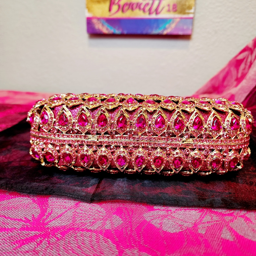 Jewels With A Purpose Pink And Gold Jeweled Clutch. NEW. - Picture 4 of 10